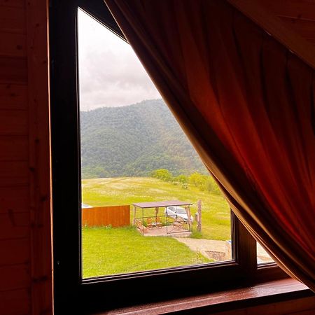 Cottage Chalet And Tours Дилиян Екстериор снимка